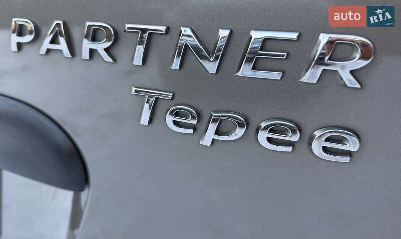 Минивэн Peugeot Partner 2017 в Львове