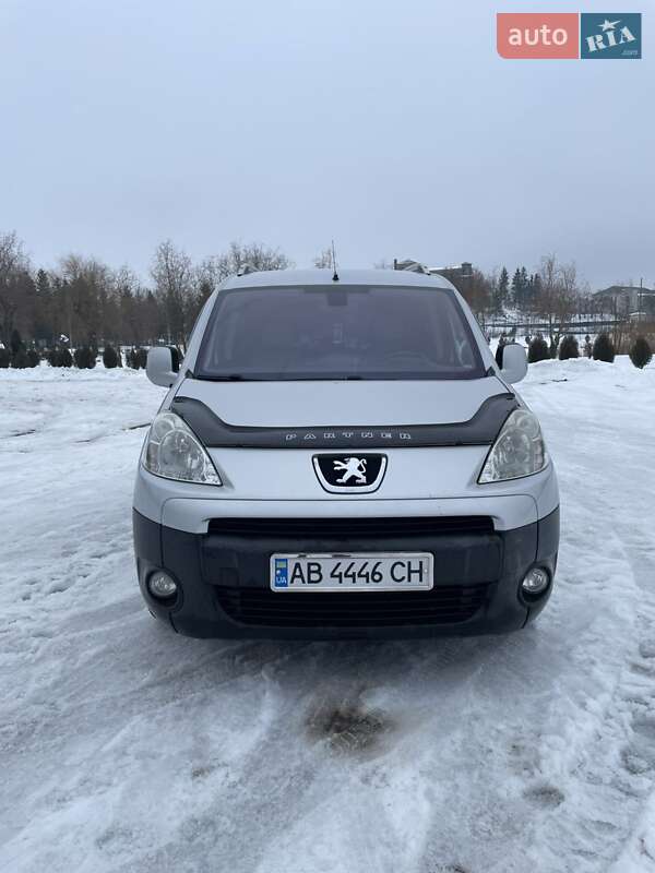 Минивэн Peugeot Partner 2009 в Хмельнике