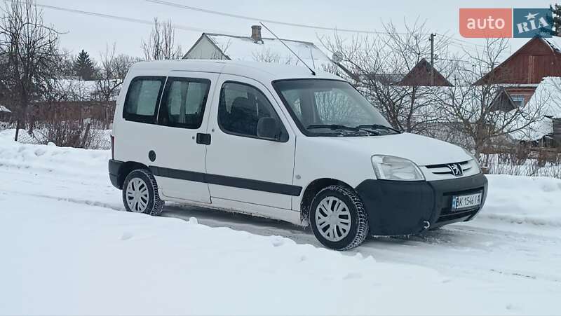 Минивэн Peugeot Partner 2004 в Сарнах