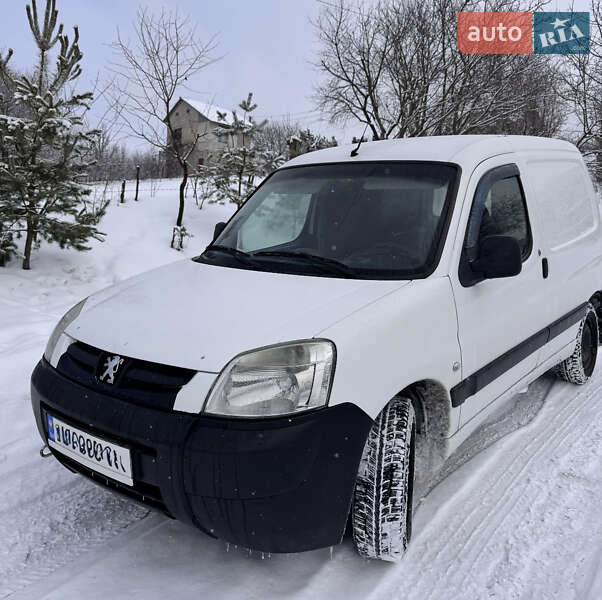 Грузовой фургон Peugeot Partner 2007 в Тернополе