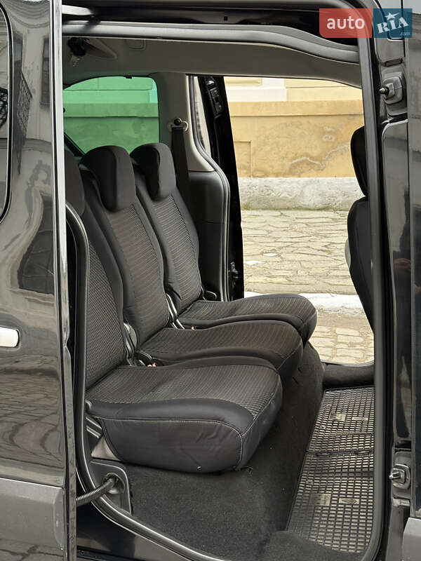 Минивэн Peugeot Partner 2009 в Каменец-Подольском