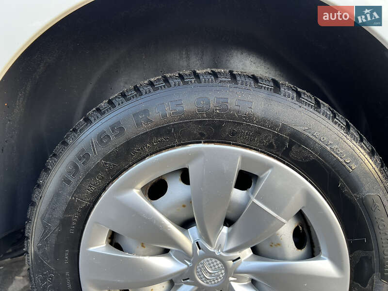 Минивэн Peugeot Partner 2009 в Житомире