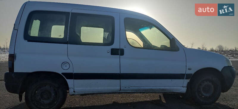 Минивэн Peugeot Partner 2003 в Баре фото 4 Минивэн Peugeot Partner 2003 в Баре