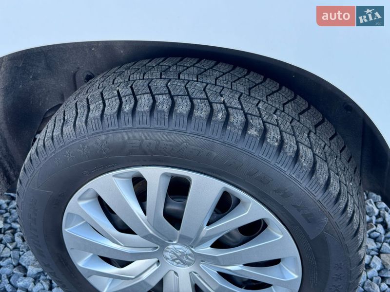 Грузовой фургон Peugeot Partner 2022 в Дубно