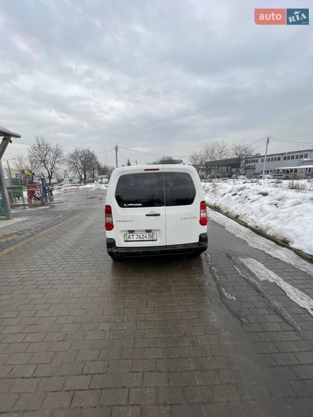 Минивэн Peugeot Partner 2009 в Ивано-Франковске