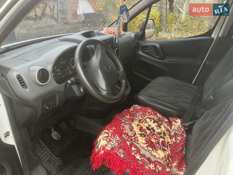 Минивэн Peugeot Partner 2008 в Тальном