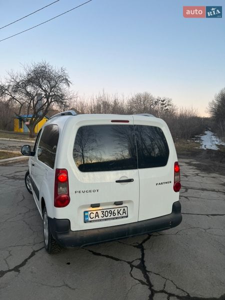 Минивэн Peugeot Partner 2008 в Тальном