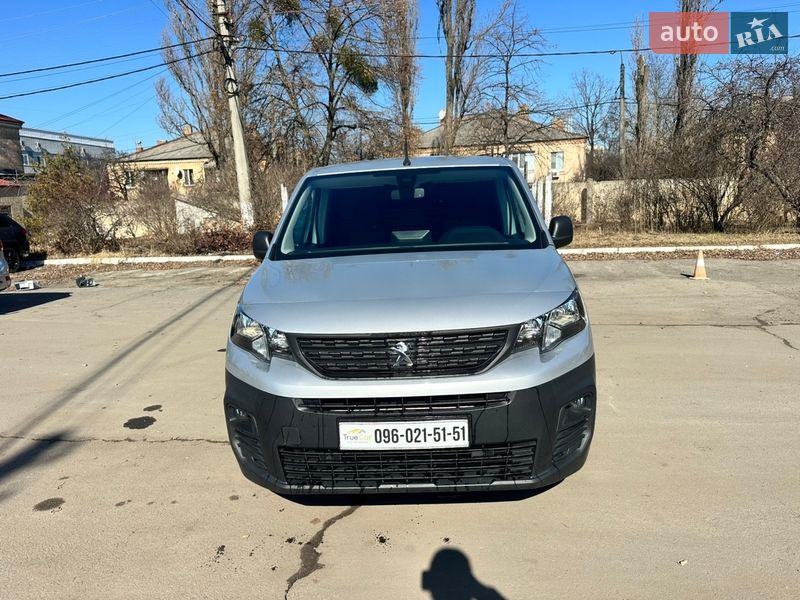 Грузовой фургон Peugeot Partner 2022 в Киеве