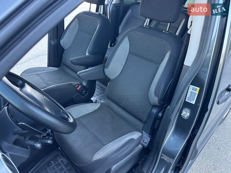 Минивэн Peugeot Partner 2016 в Днепре