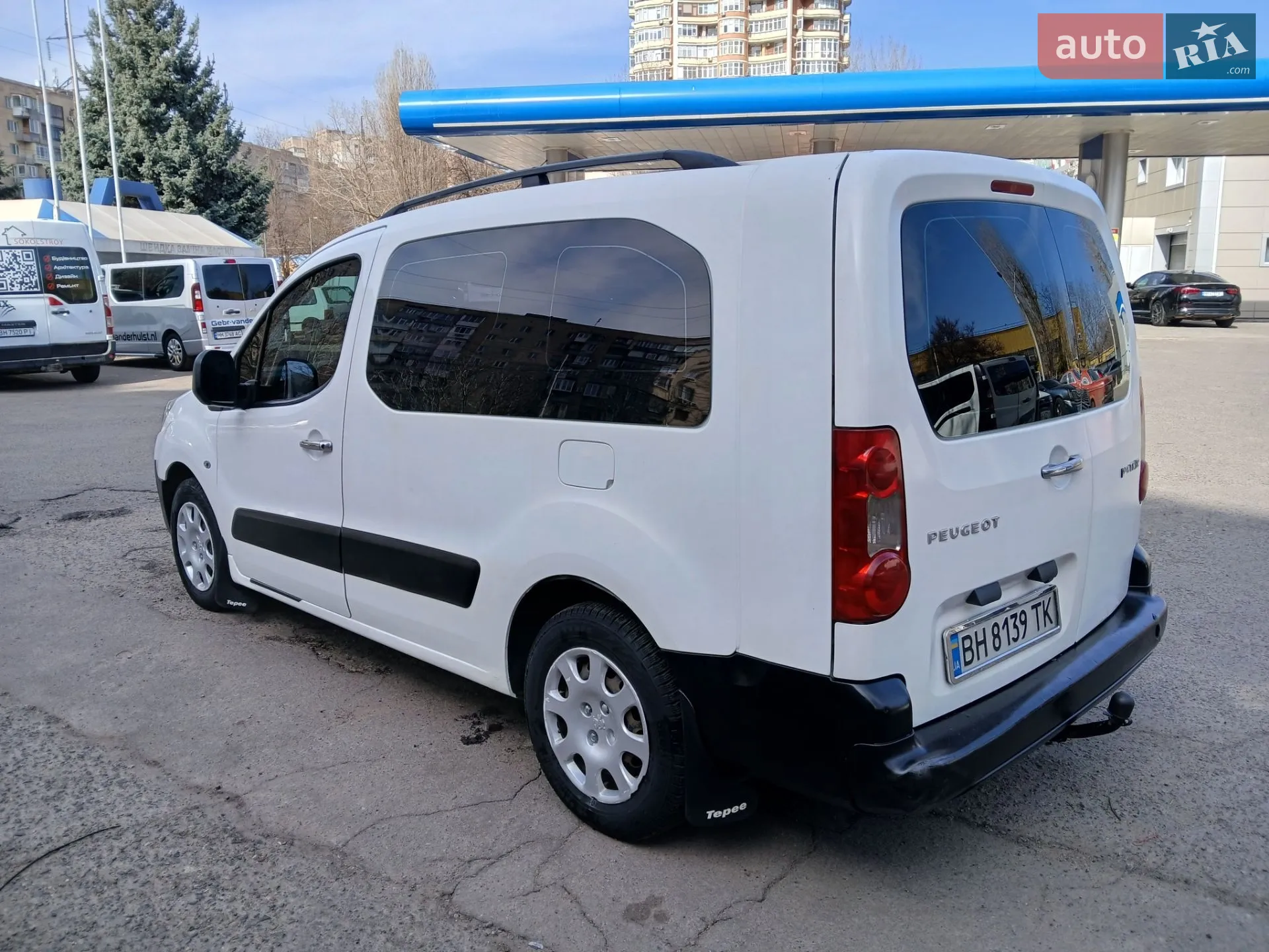 2010 Peugeot Partner - мініатюра 7