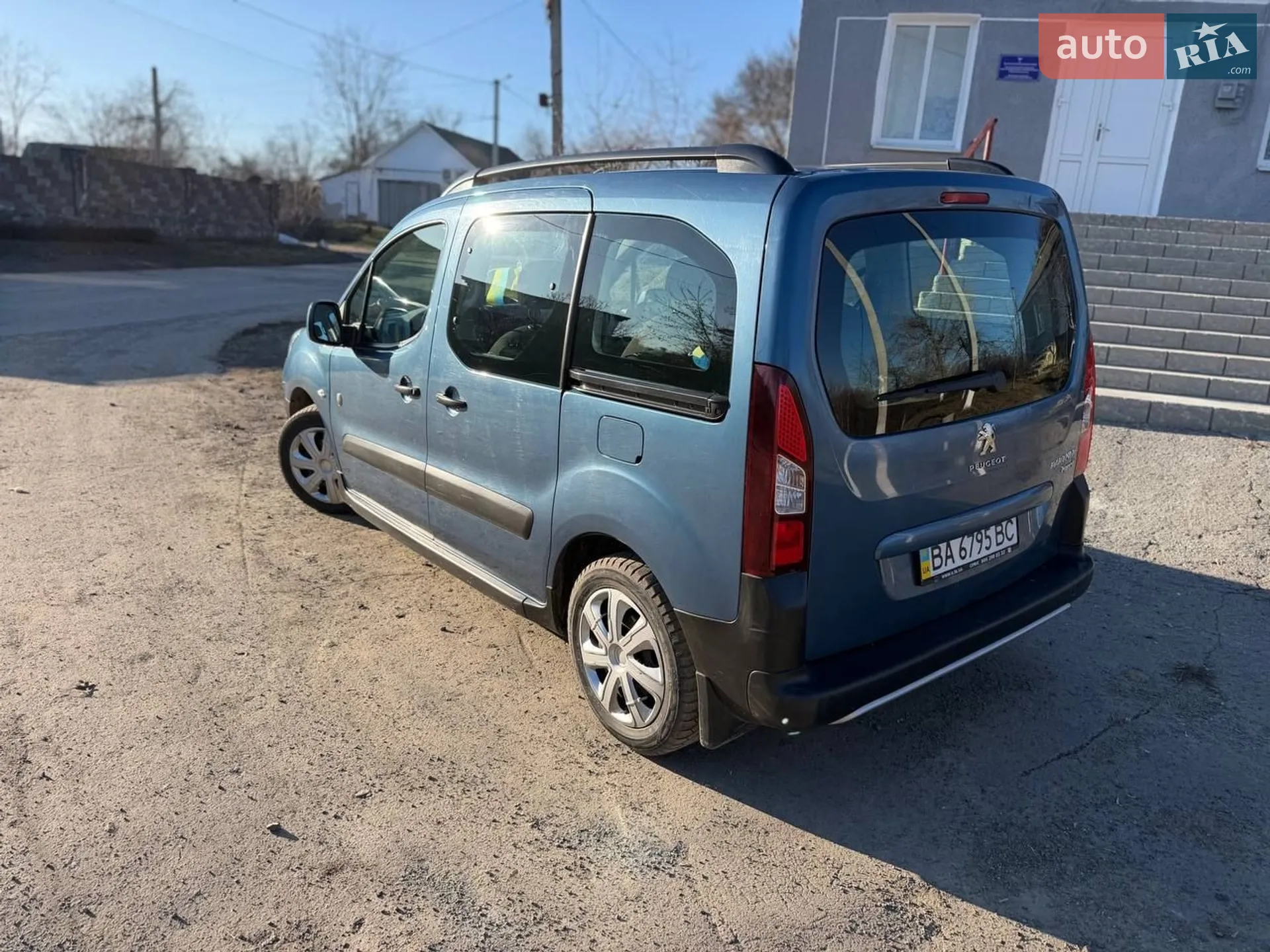 2013 Peugeot Partner - мініатюра 9