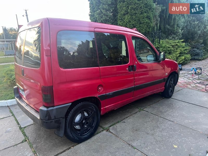 Мінівен Peugeot Partner 2005 в Кам'янець-Подільському