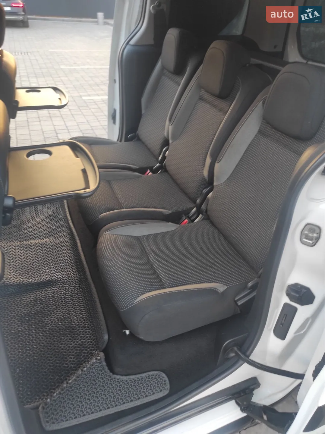 2015 Peugeot Partner - мініатюра 53