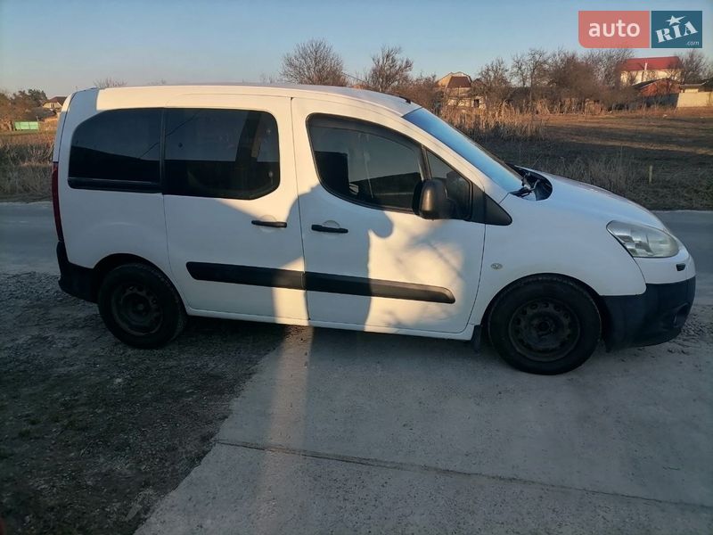 Минивэн Peugeot Partner 2008 в Киеве