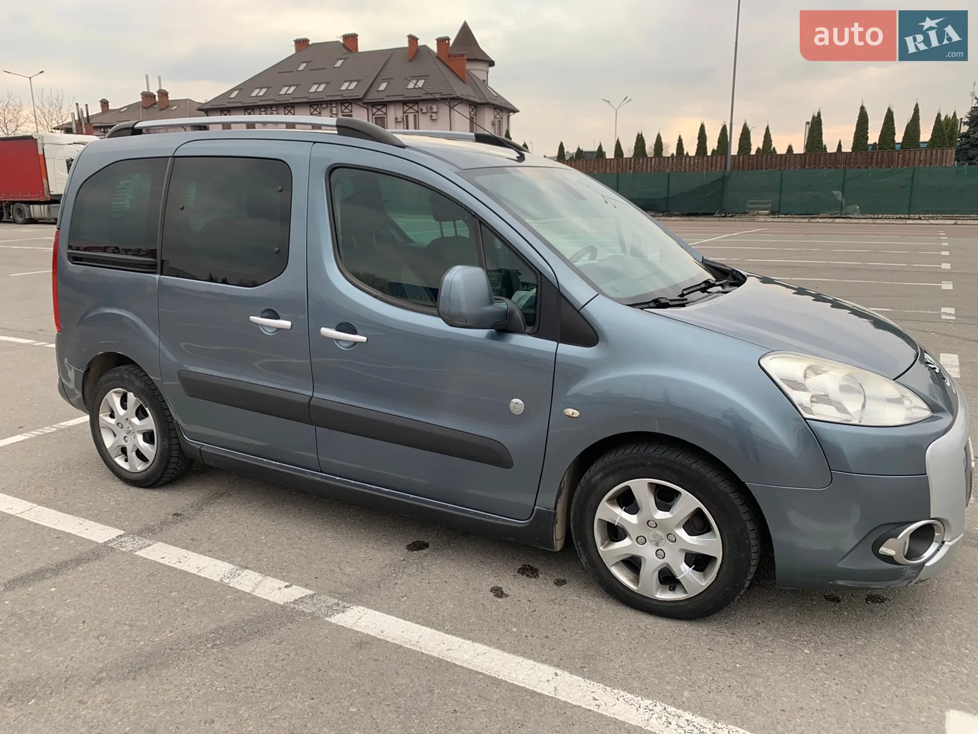 2011 Peugeot Partner - мініатюра 4