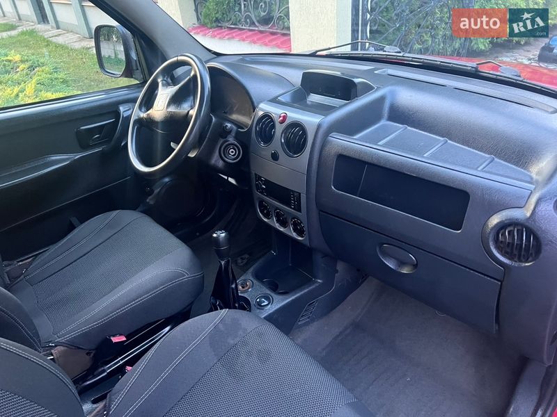 Мінівен Peugeot Partner 2005 в Кам'янець-Подільському