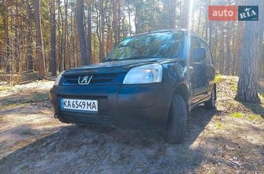 Грузовой фургон Peugeot Partner 2003 в Киеве
