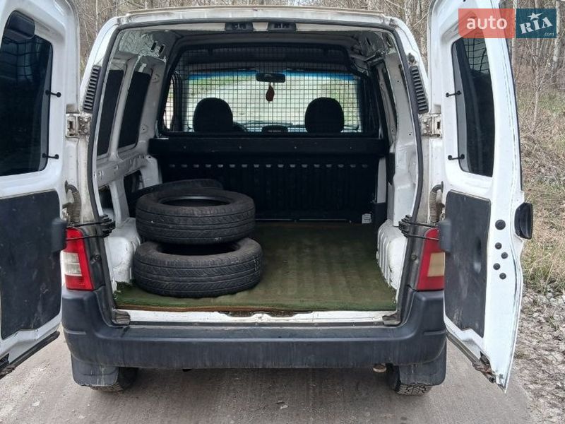 Грузовой фургон Peugeot Partner 2008 в Киеве фото 7 Грузовой фургон Peugeot Partner 2008 в Киеве