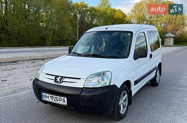 Мінівен Peugeot Partner 2004 в Дніпрі