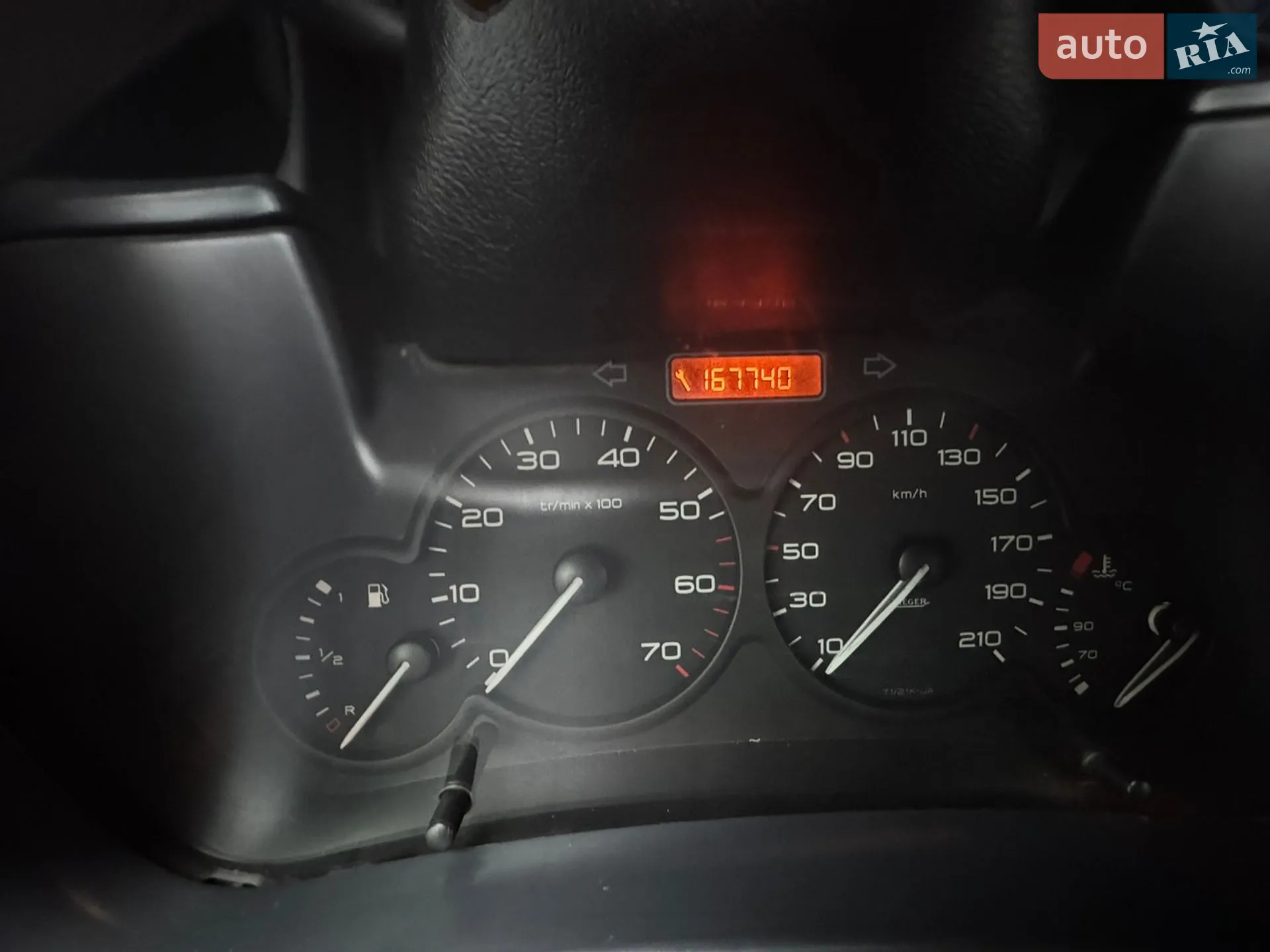 2011 Peugeot Partner - мініатюра 11
