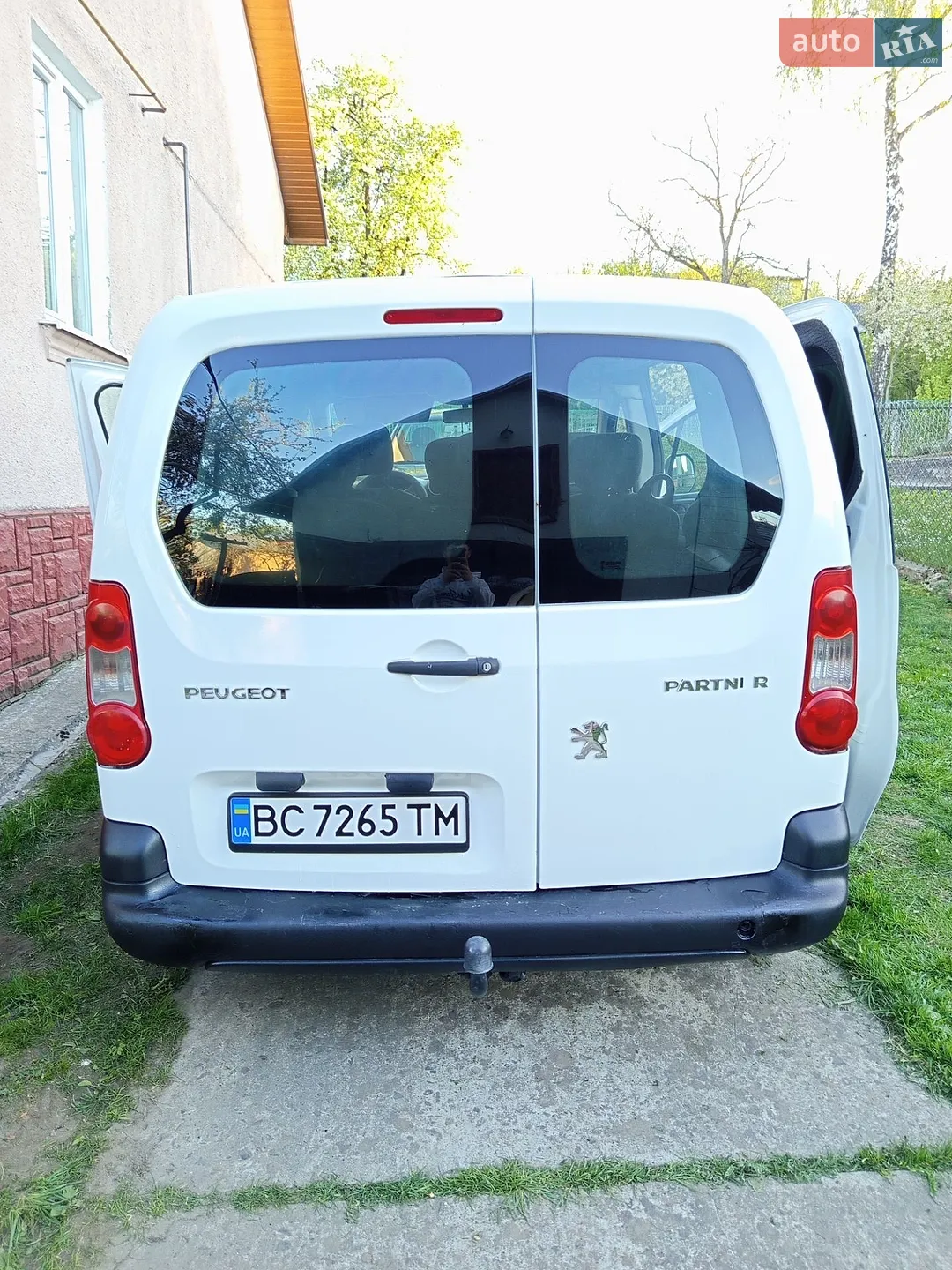2010 Peugeot Partner - мініатюра 8