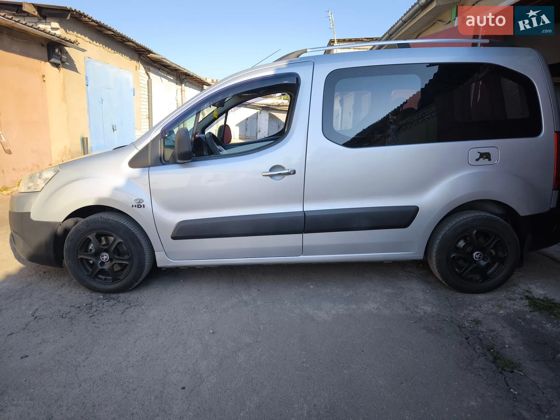 2010 Peugeot Partner - мініатюра 3