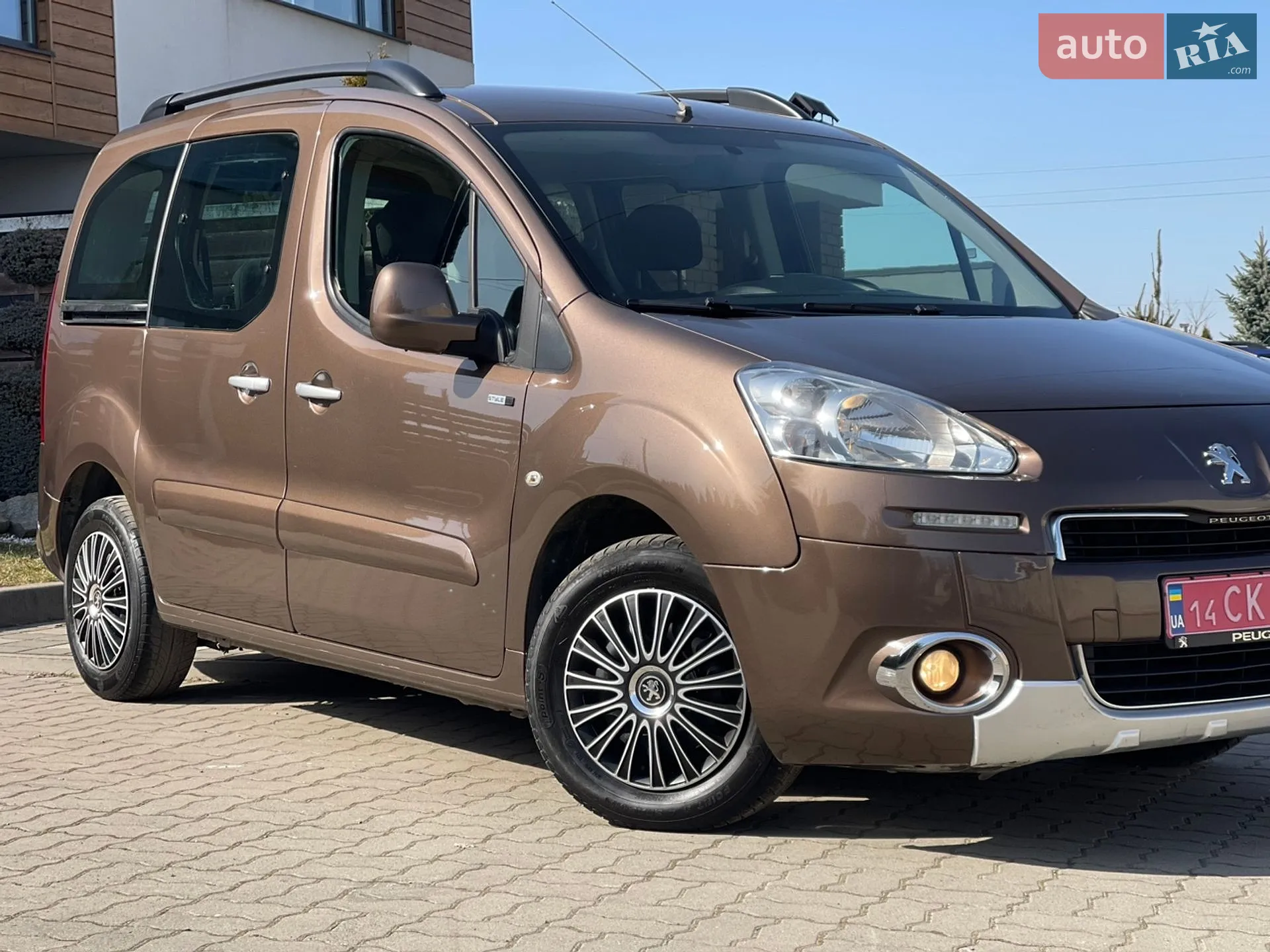 2015 Peugeot Partner - мініатюра 12