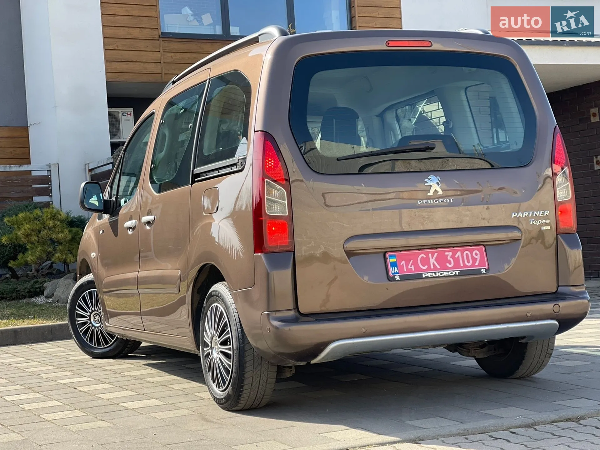 2015 Peugeot Partner - мініатюра 43