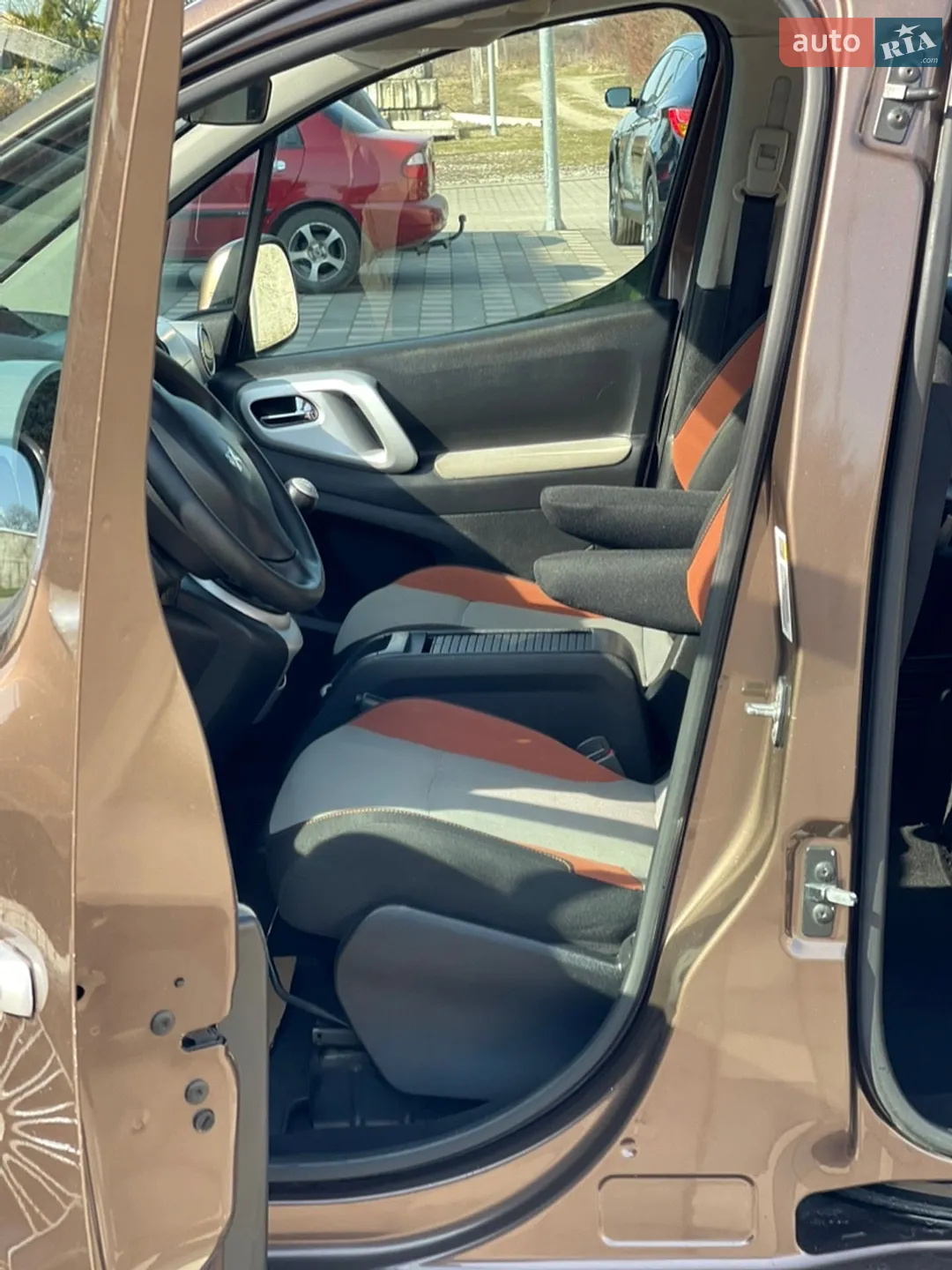 2015 Peugeot Partner - мініатюра 56
