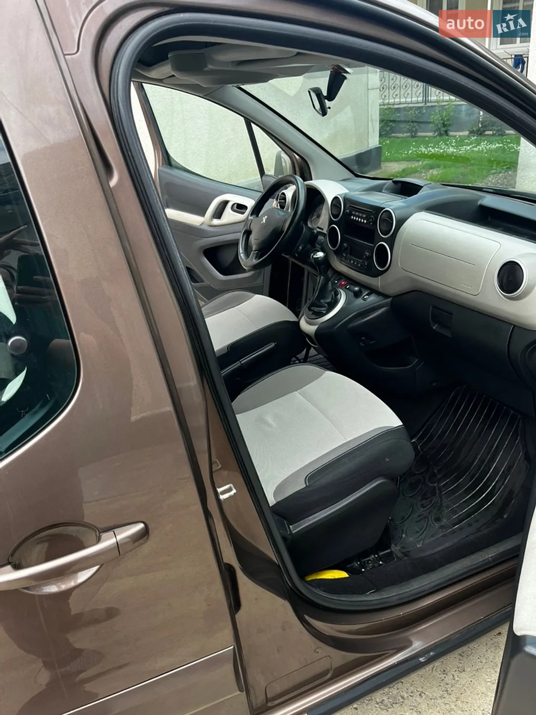 2014 Peugeot Partner - мініатюра 18
