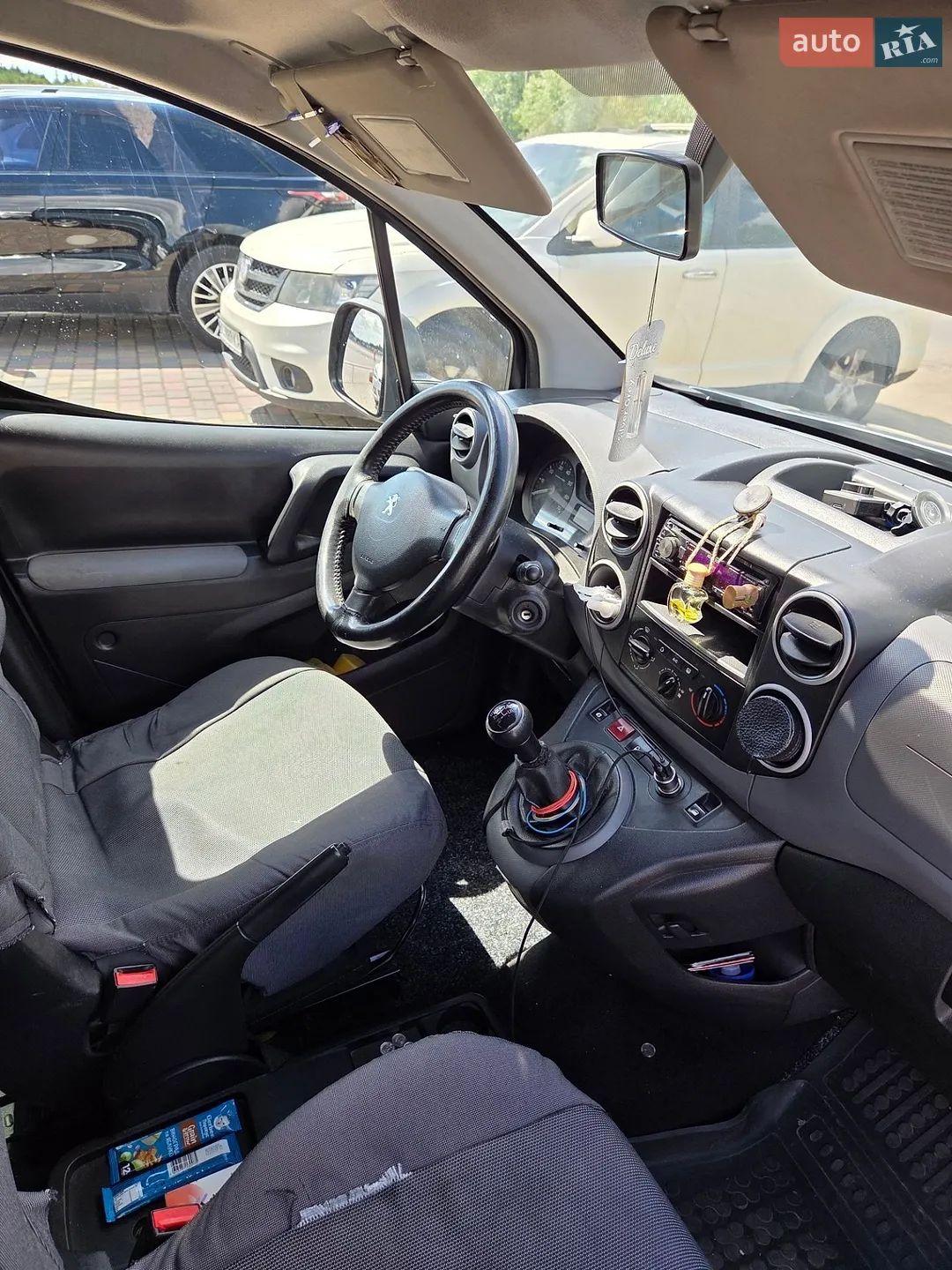 2012 Peugeot Partner - мініатюра 9