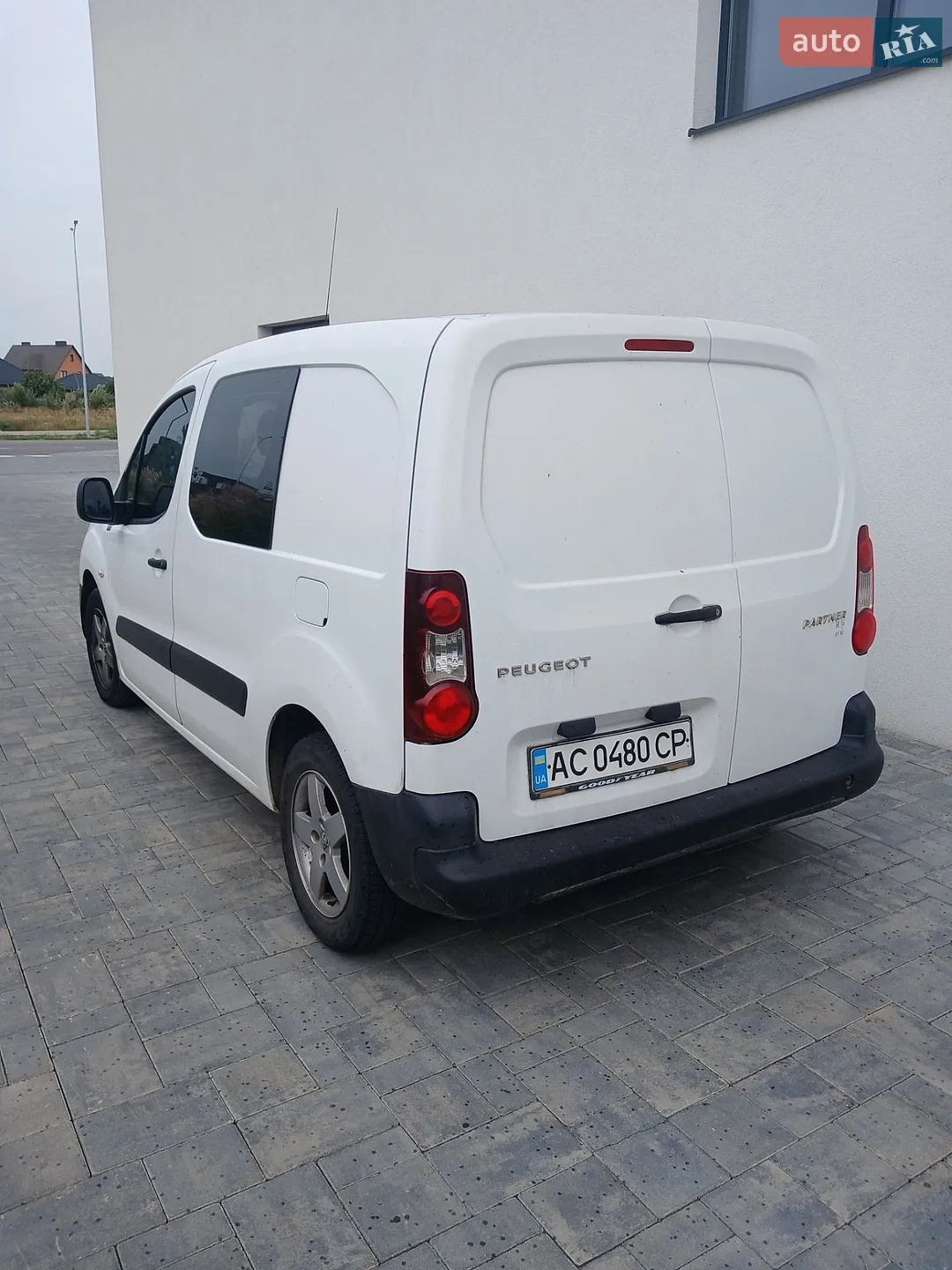 2015 Peugeot Partner - мініатюра 3