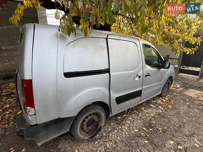 Peugeot Partner 2012