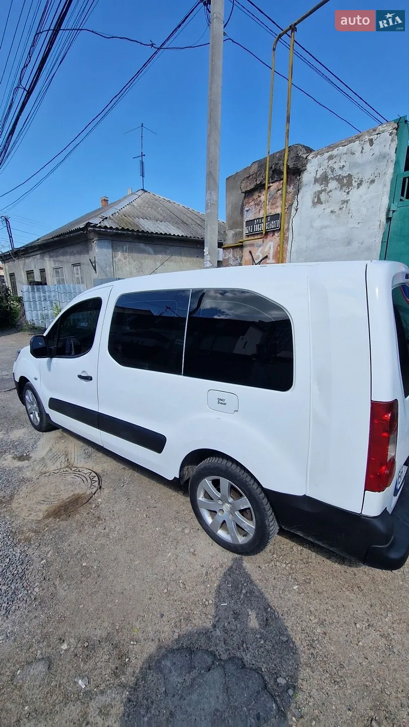 2010 Peugeot Partner - мініатюра 3
