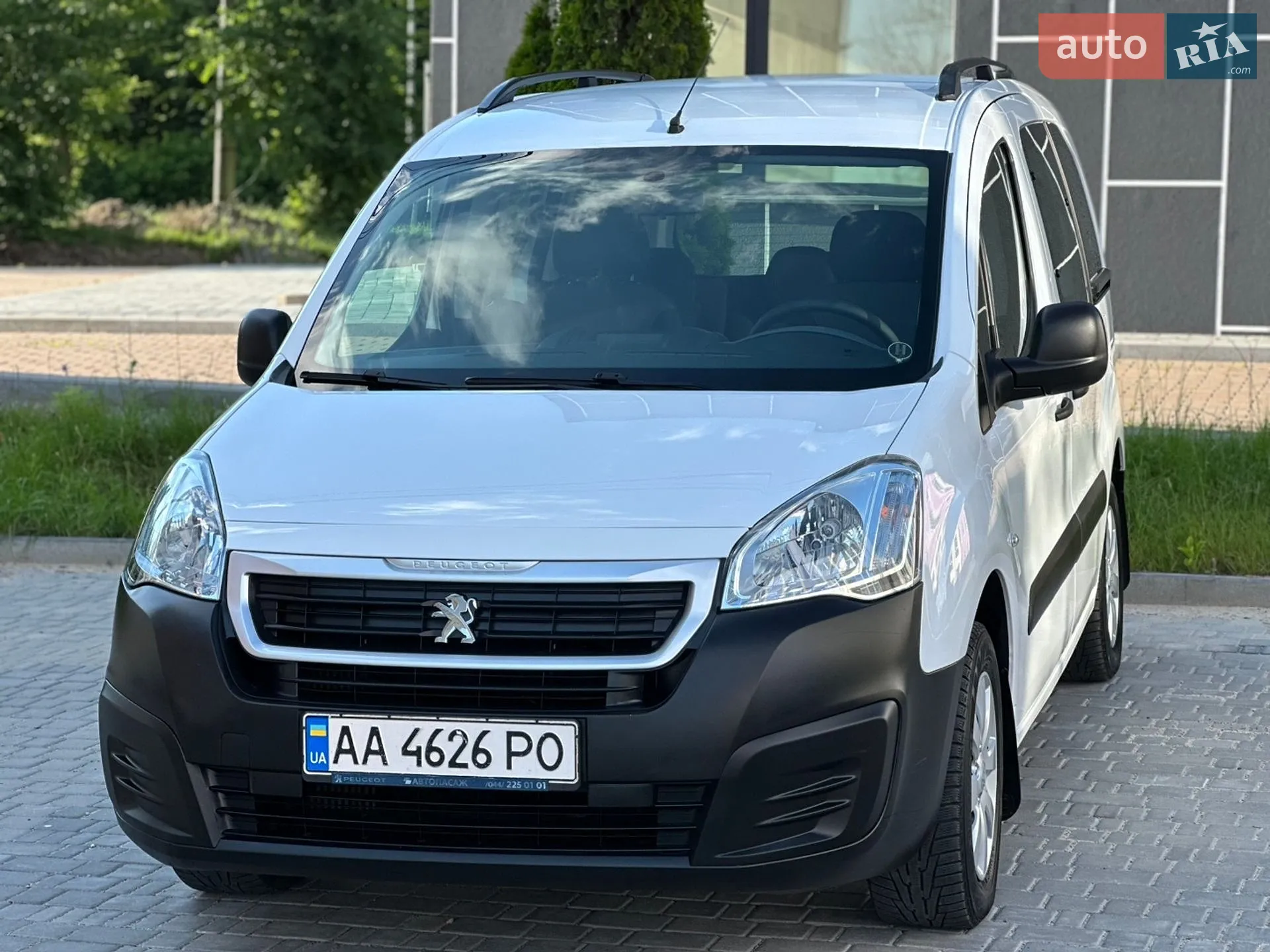 2017 Peugeot Partner - мініатюра 66