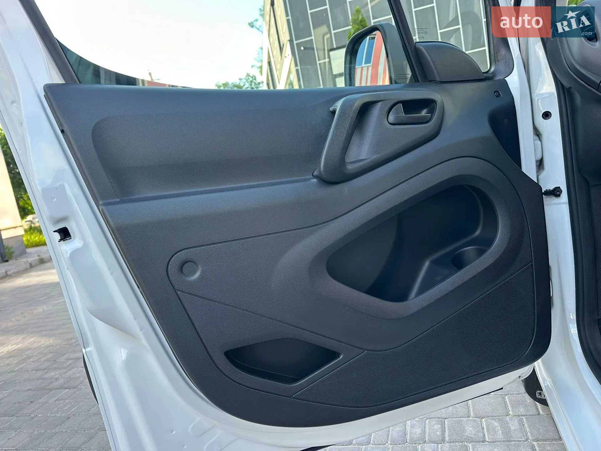 2017 Peugeot Partner - мініатюра 148