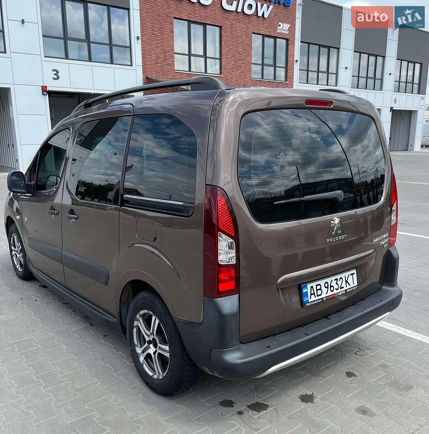 2014 Peugeot Partner - мініатюра 2