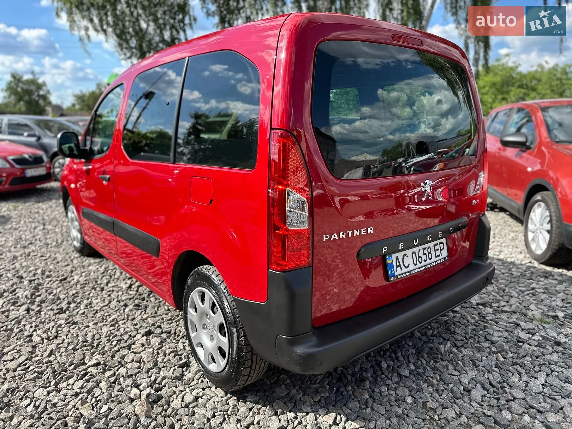2012 Peugeot Partner - мініатюра 14