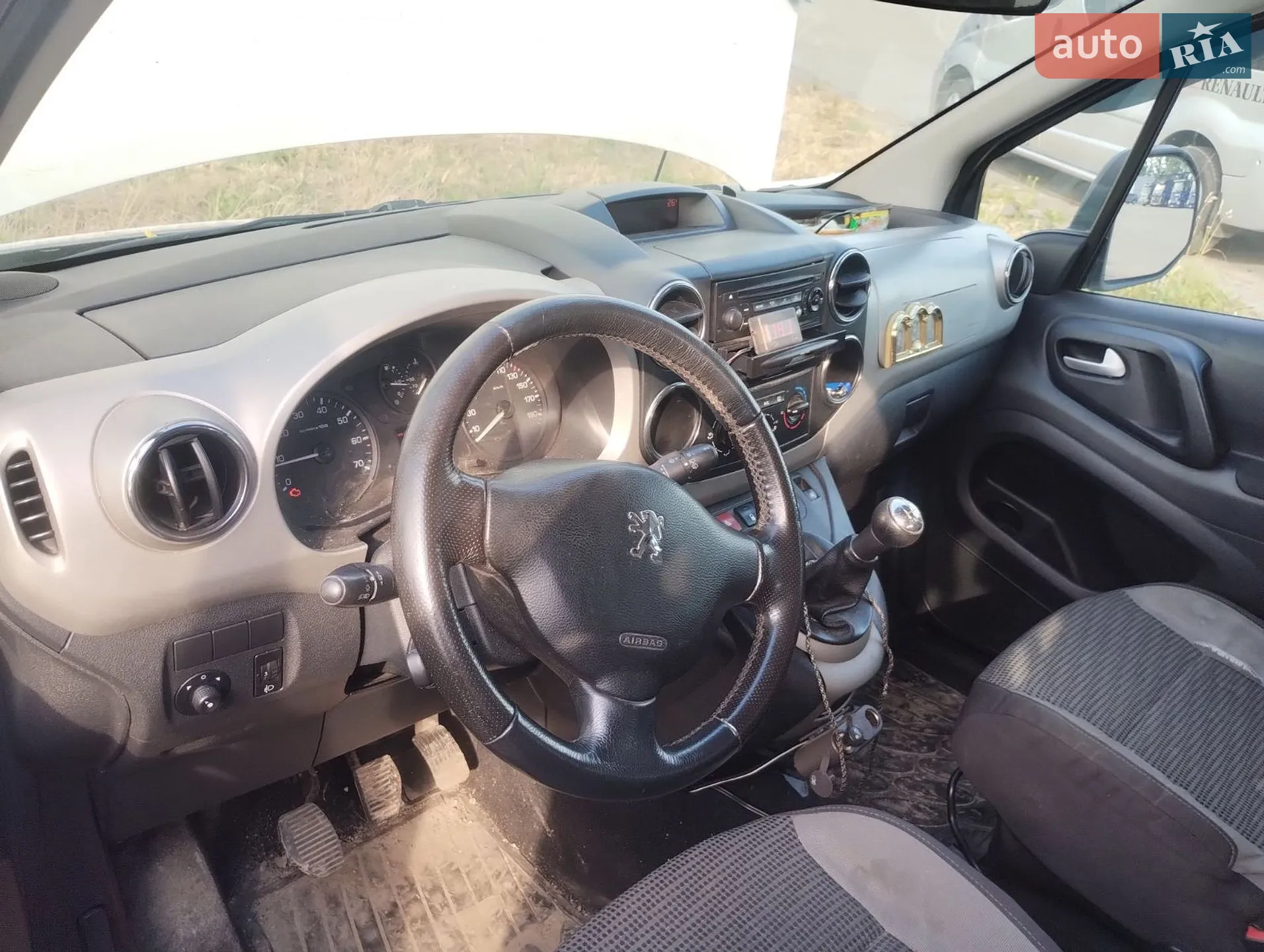 2010 Peugeot Partner - мініатюра 4