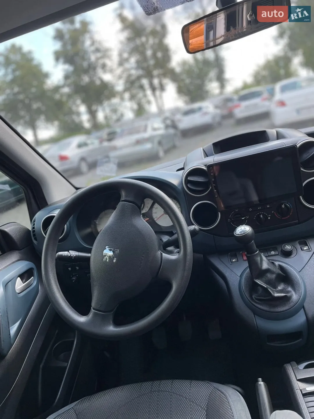 2010 Peugeot Partner - мініатюра 8