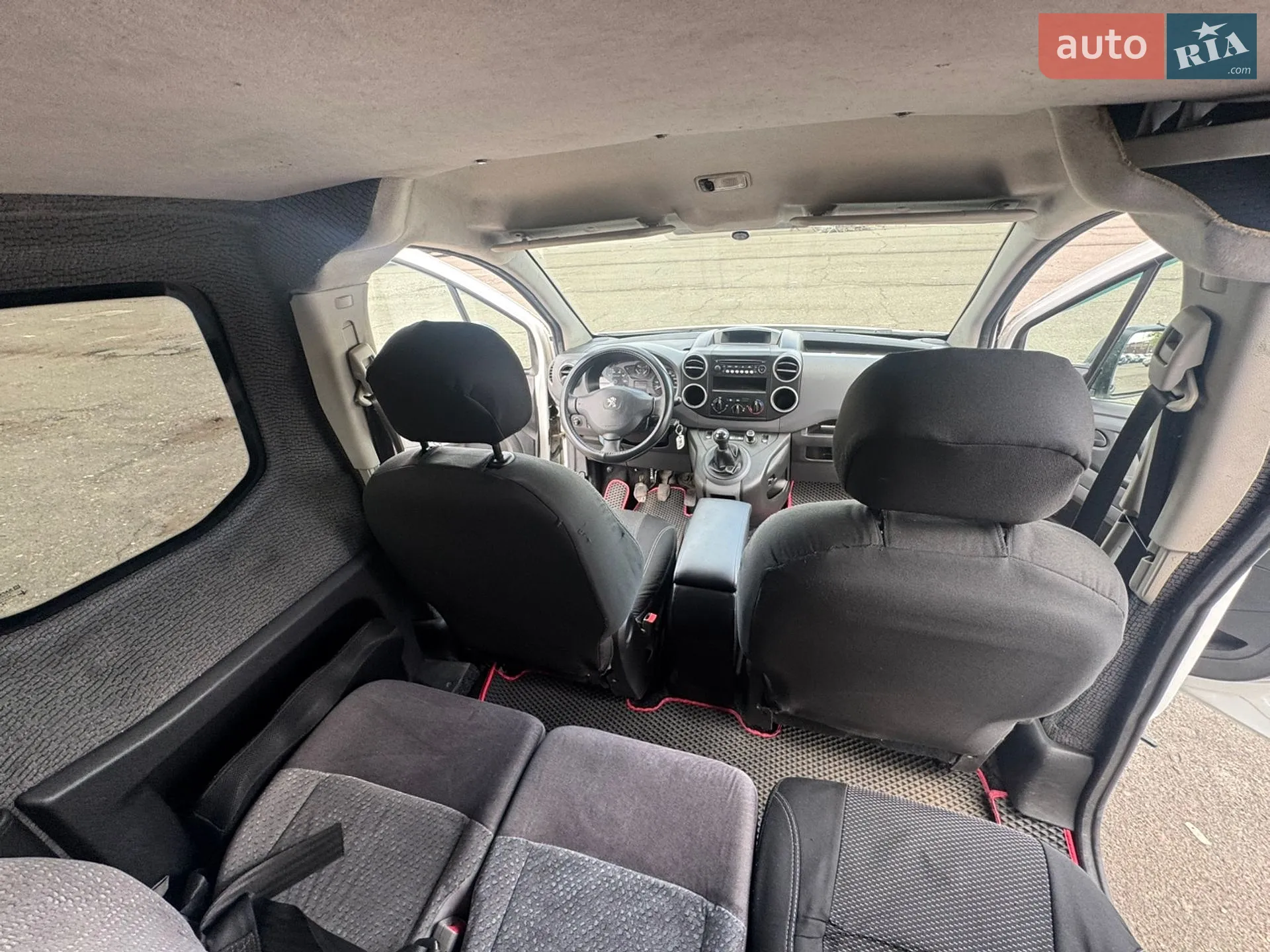 2014 Peugeot Partner - мініатюра 10