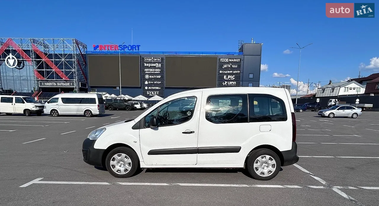 2017 Peugeot Partner - мініатюра 21