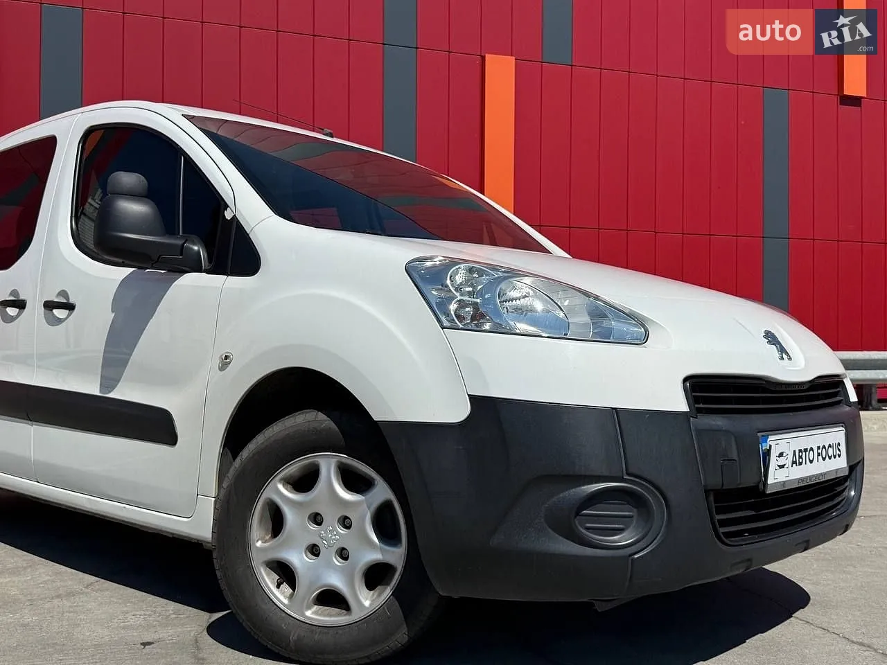 2015 Peugeot Partner - мініатюра 2