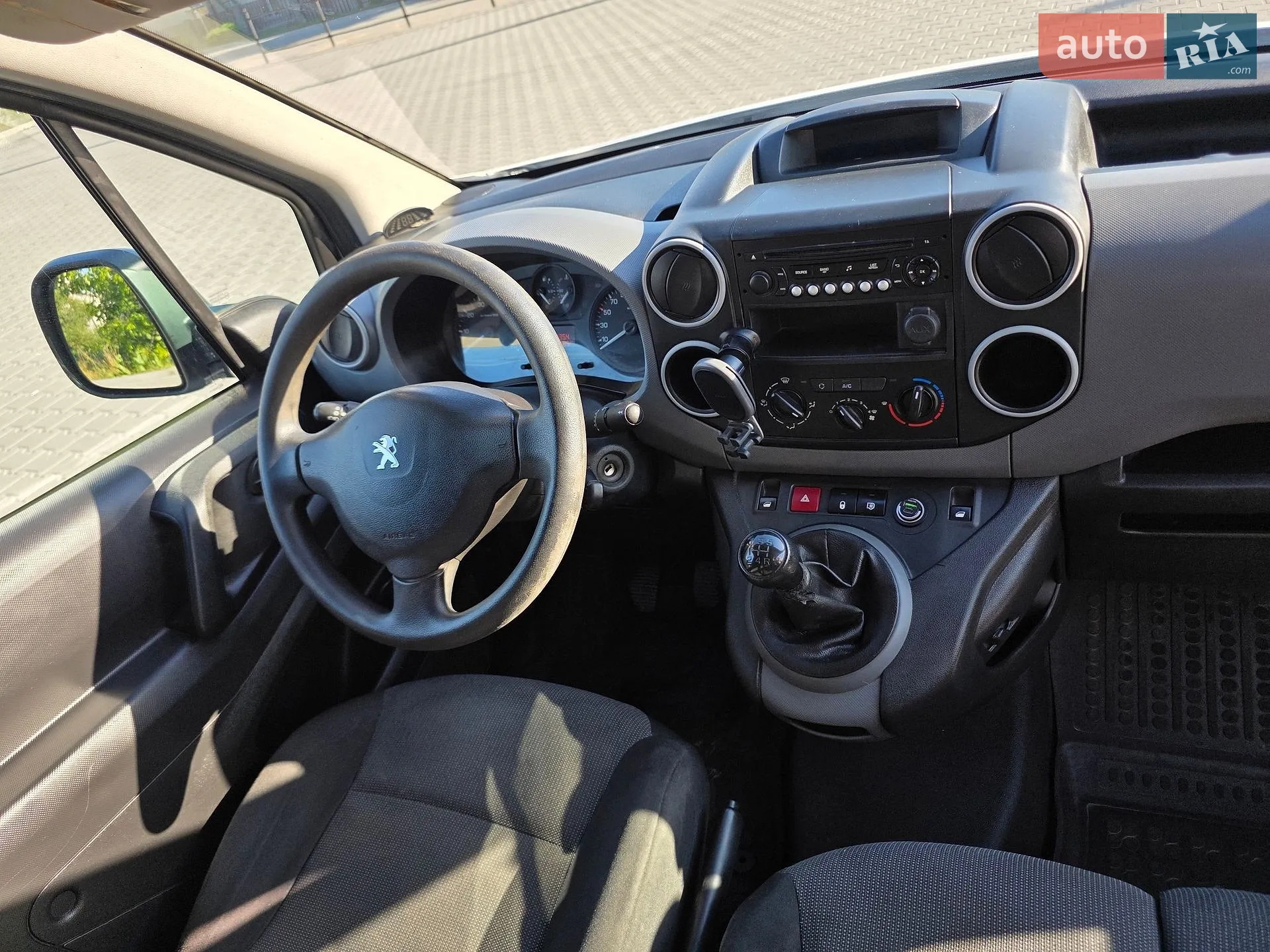 2018 Peugeot Partner - мініатюра 8
