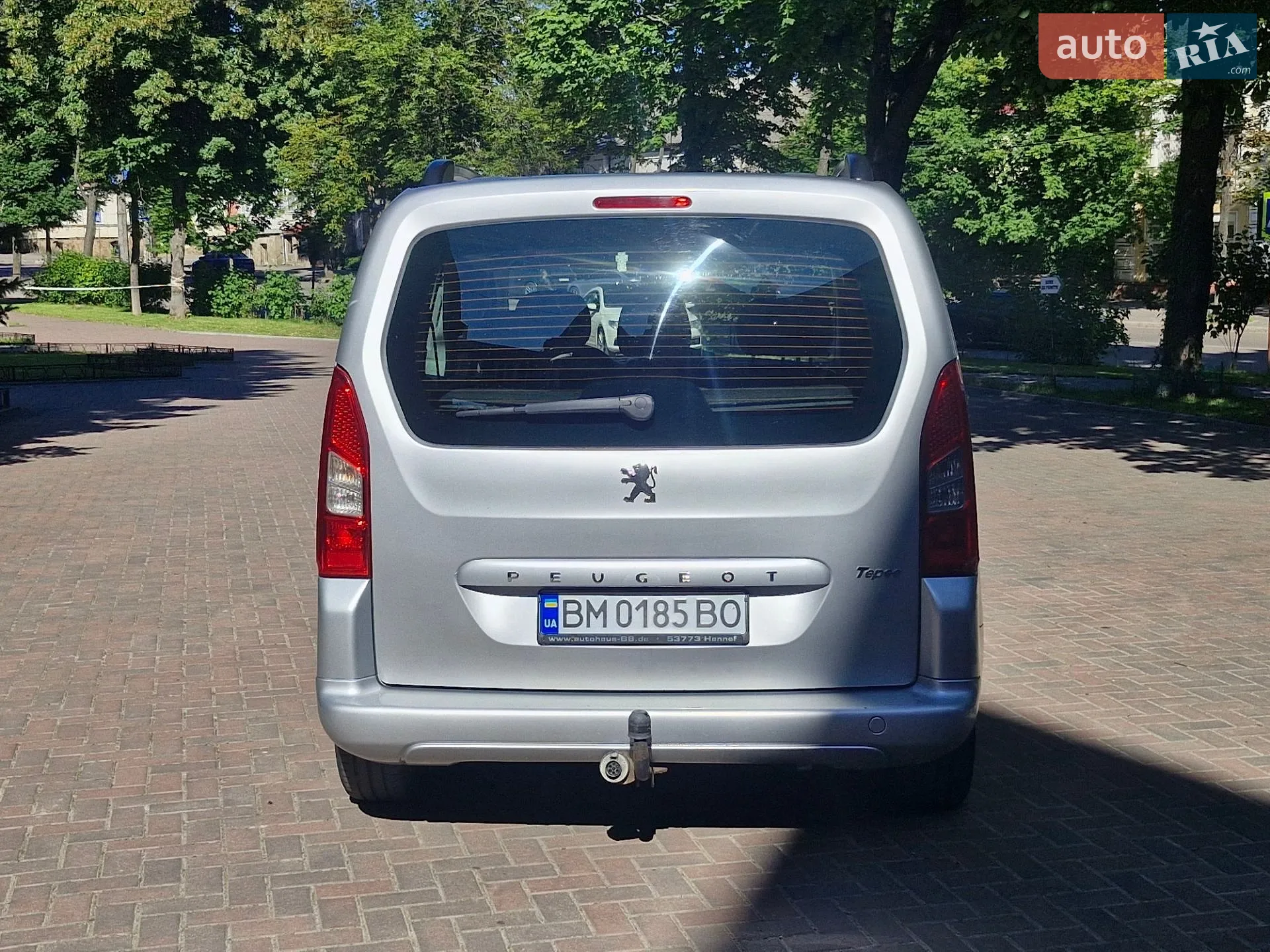 2011 Peugeot Partner - мініатюра 10