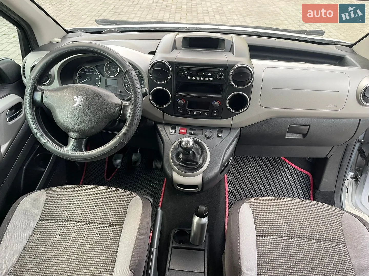 2012 Peugeot Partner - мініатюра 8