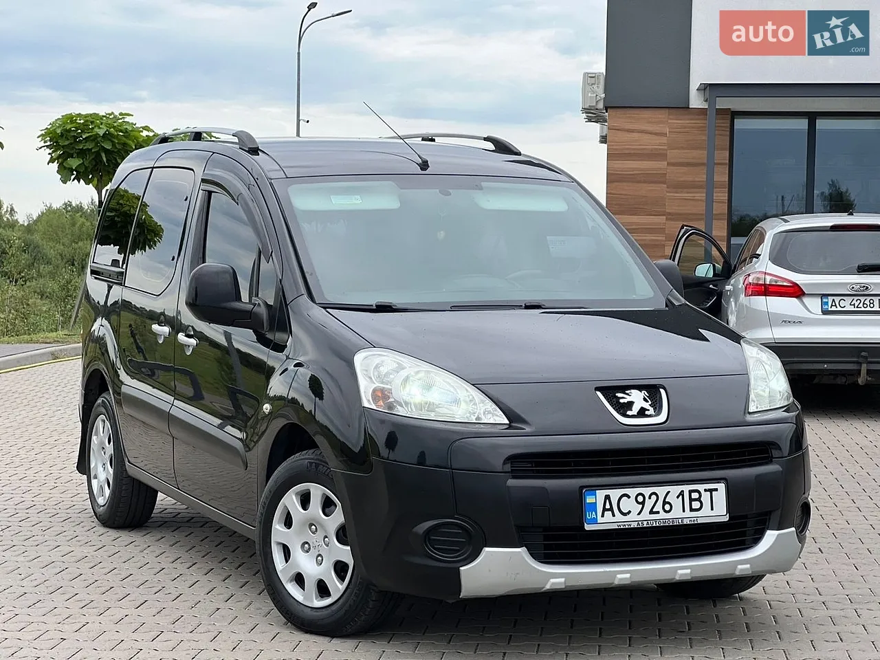 2012 Peugeot Partner - мініатюра 15