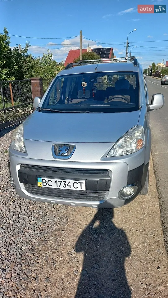 2011 Peugeot Partner - мініатюра 12