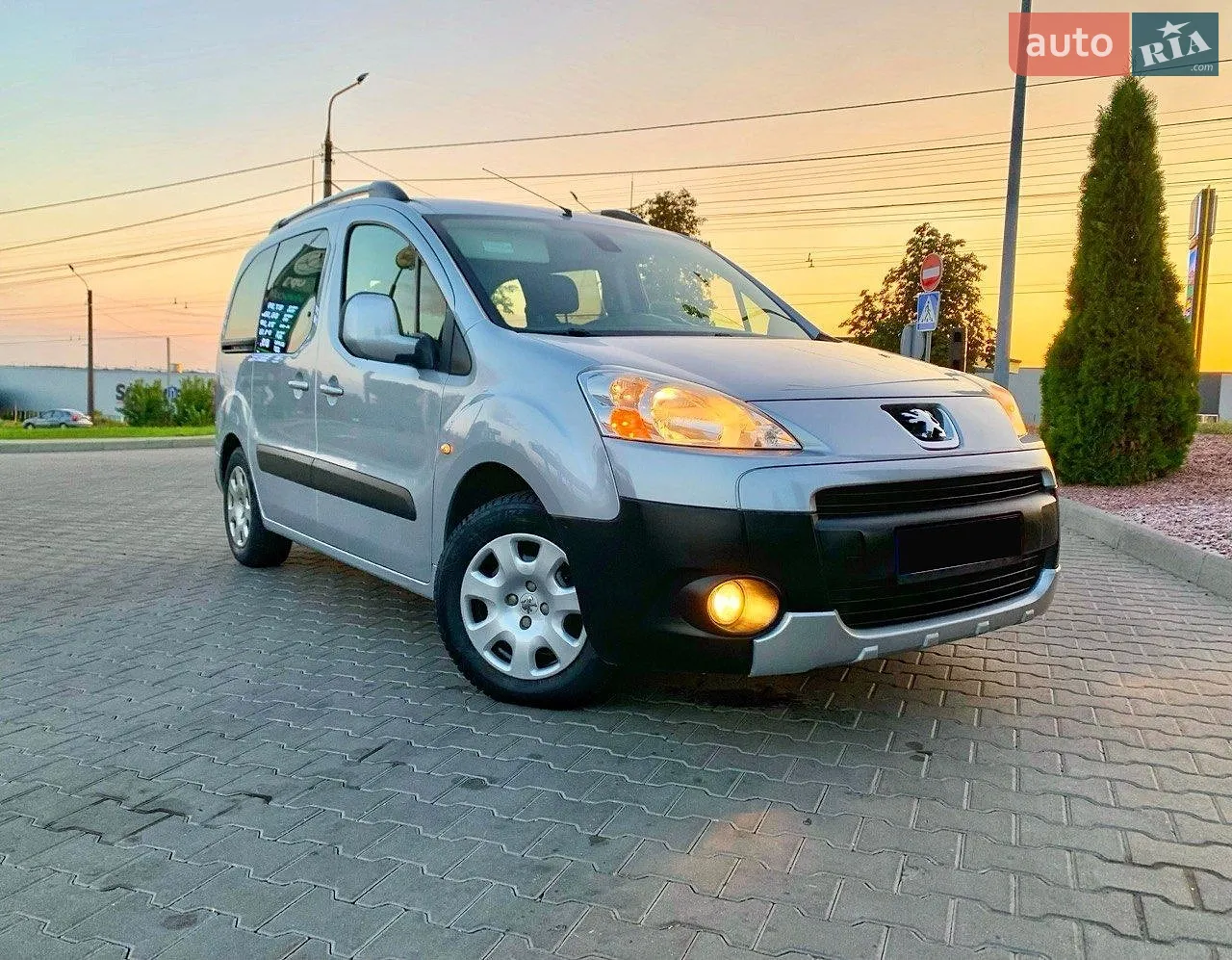 2010 Peugeot Partner - мініатюра 5