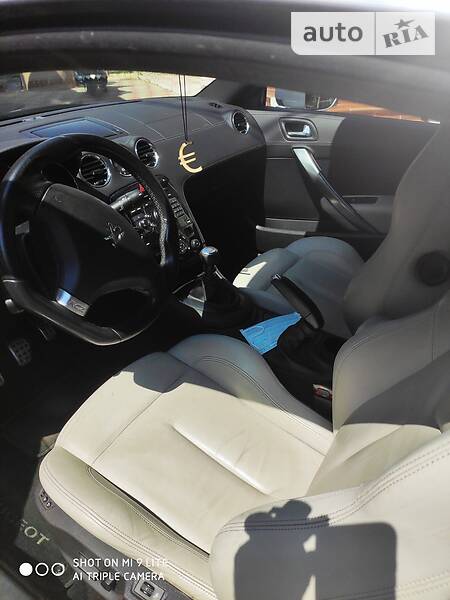 Седан Peugeot RCZ 2012 в Ивано-Франковске